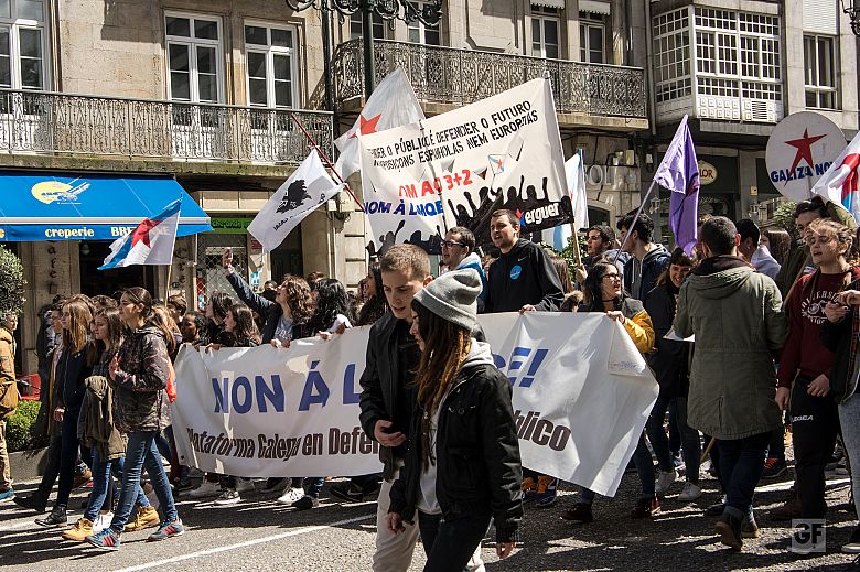 2016 04 13 ManifestacionEstudantil_Vigo_09.jpg